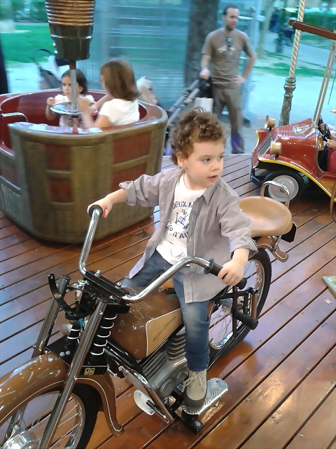 Bruno en moto 2 Bruno en moto 2