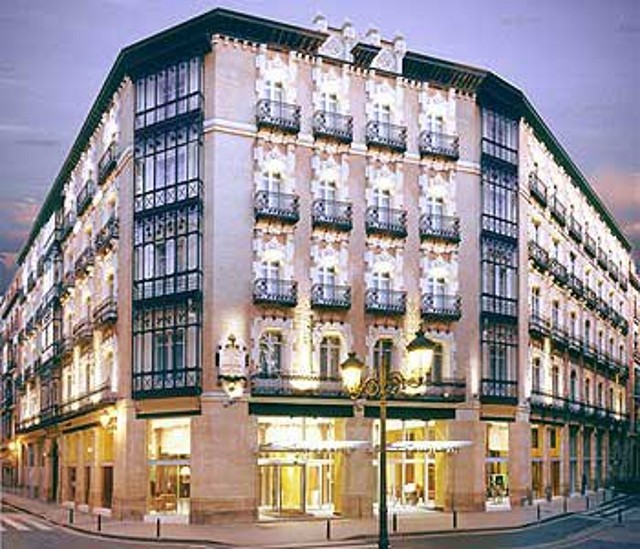 Fachada de la casa donde naci? Mariano de cavia_dch santa Isabel-ida manifestacion Fachada de la casa donde naci? Mariano de cavia_dch santa Isabel-ida manifestacion