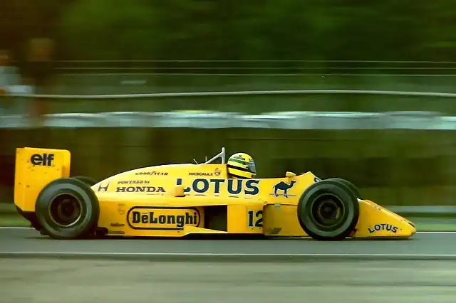 Lotus 99T