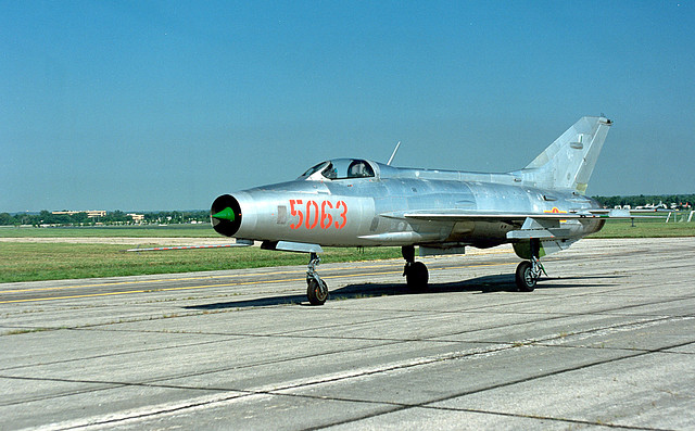 Mikoyan-Gurevich_MiG-21PF_USAF