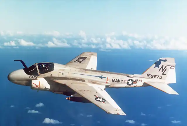 Escuadrn VA-52 con A-6E_Intruder