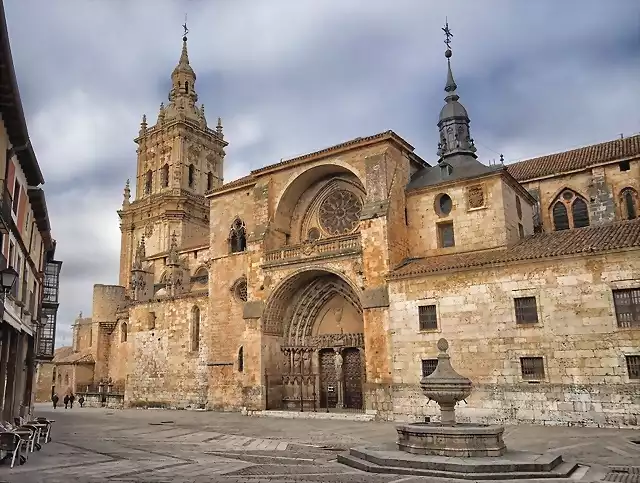 BurgodeOsma_Catedral