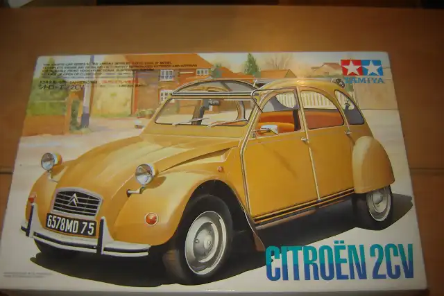 citroen-2cv-tamiya-124-3879-MLM77854697_6665-F