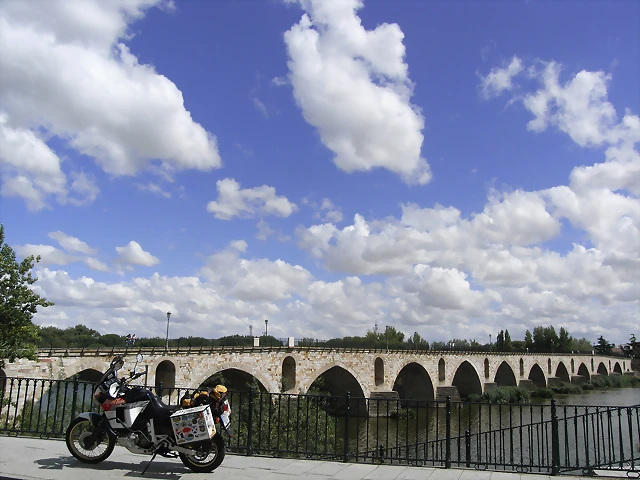 R0010909 R0010909