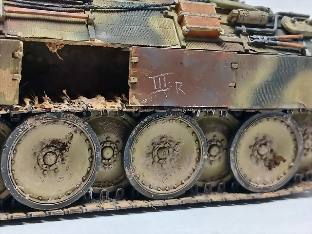 483 483