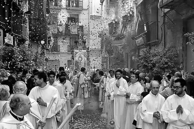 corpus en blanco y negro