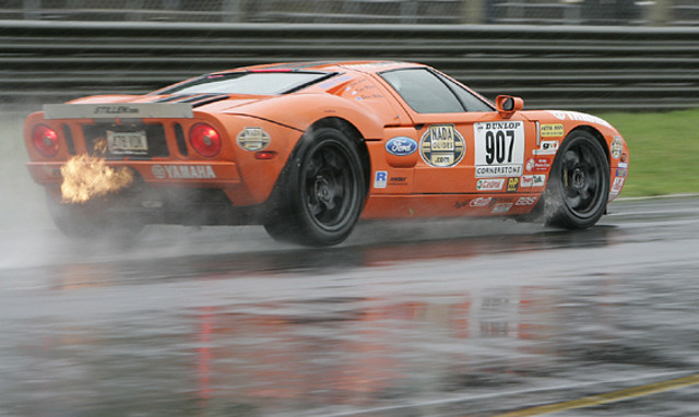 sf_stillen-ford-gt_lead1[1]