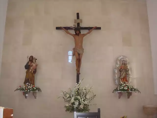 Crucificado.MRT-Parroquia-Fot.J.Ch.Q.-12.08.08