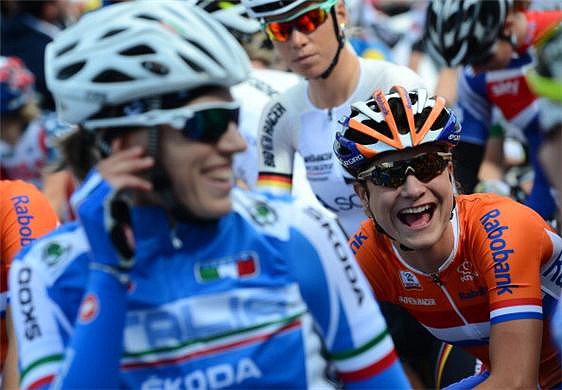 Marianne-Vos-wins-the-UCI-Cyclo-cross-World-Cup-Round-6-211338