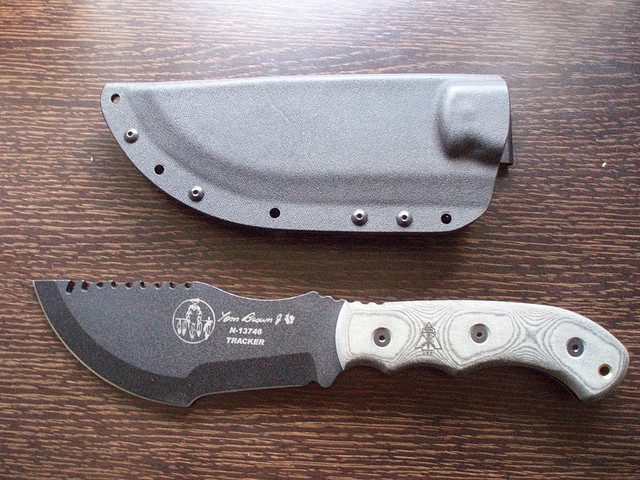 tracker_1843x1382 tracker_1843x1382