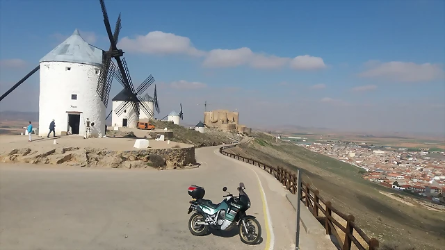 Consuegra (4) Consuegra (4)