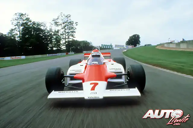 18_Niki-Lauda_Test-McLaren-MP4-1_Donington-1981