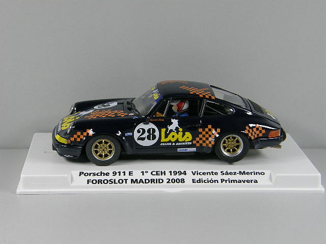 PORSCHE 911 LOIS