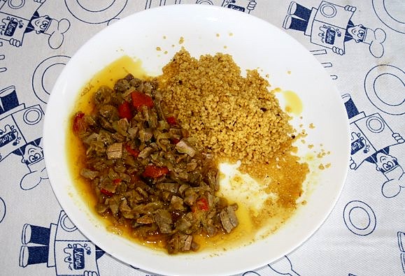 Atn de salazn guisado con cuscus