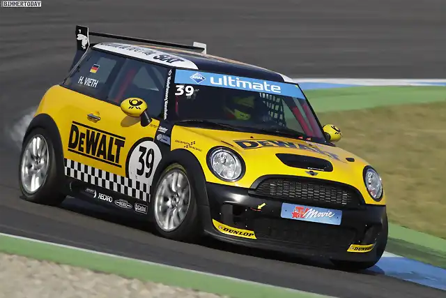 MINI-Challenge-2011-Hockenheim-06