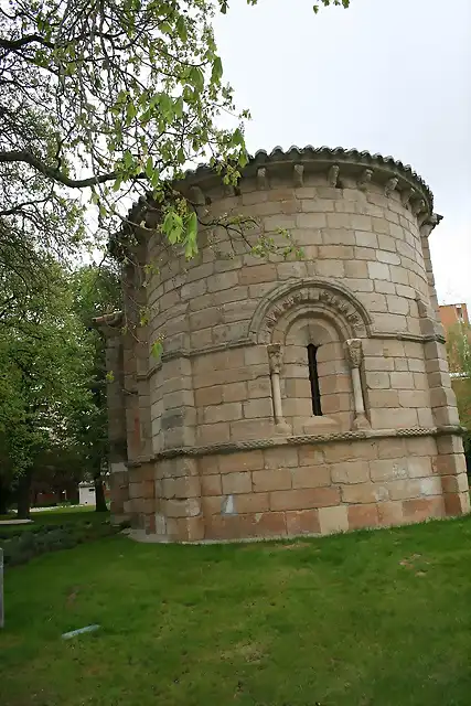 PALENCIA, IGLESIA ROMANICA DE SAN JUAN BAUTISTA,ABSIDE2