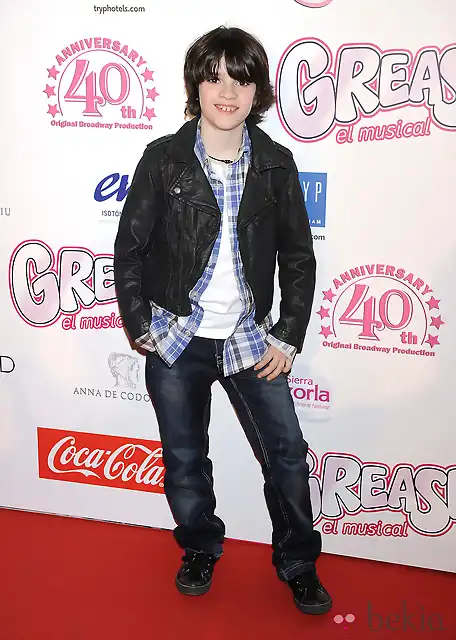 18813_daniel-aviles-estreno-grease