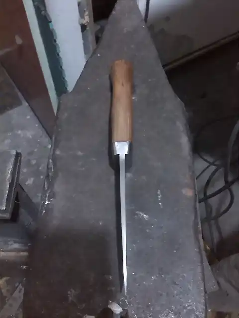 CUCHILLO DE CAZA PEQUE?O 003