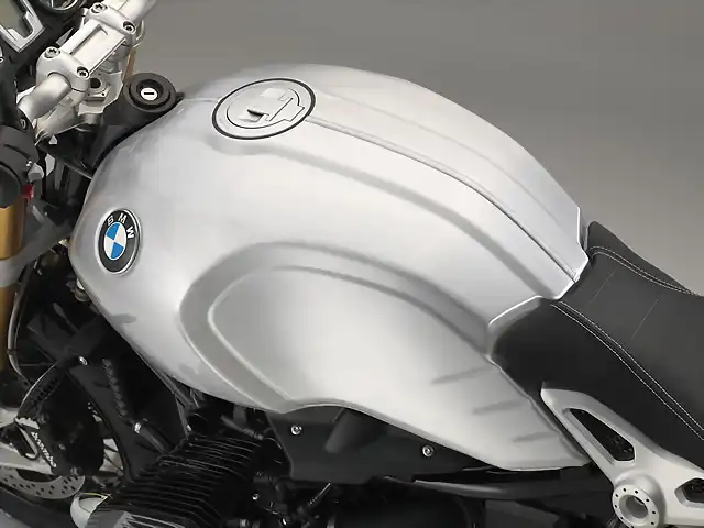 P90179504BMW-R-nineT