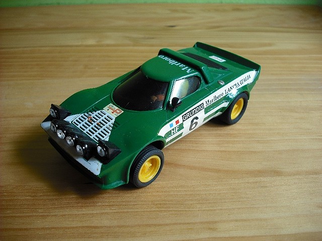 Lancia Stratos verde (1)