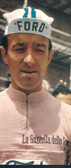 JULIO JIMENEZ ,CON LA MAGLIA ROSA