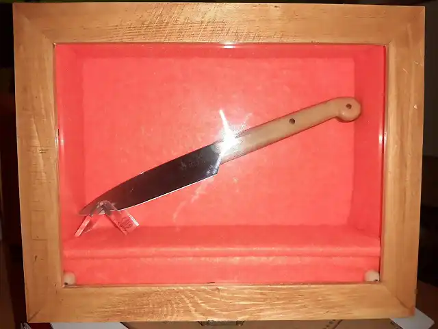 Marco y cuchillo  pastor