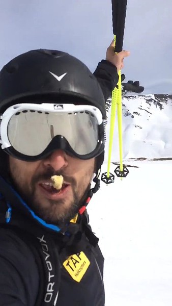 Video Hugo 9-3-2015 (6) Video Hugo 9-3-2015 (6)