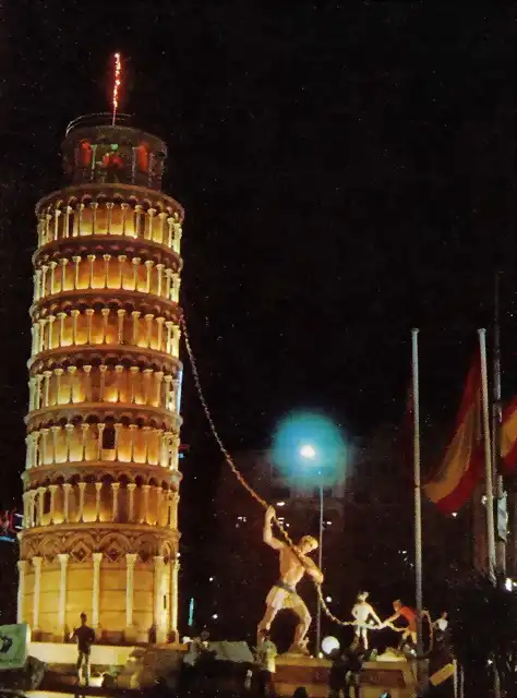 1969-Plaza-del-Caudillo_Foto-nocturna