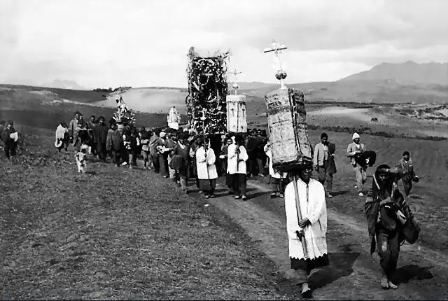 mangas cruces procesionales peru andes