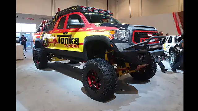 todoterrenos_espectaculares_sema_2014_toyota_tonka_tundra