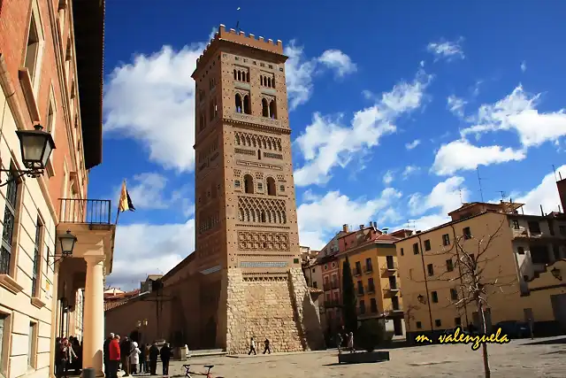 10, torre de Omar, marca