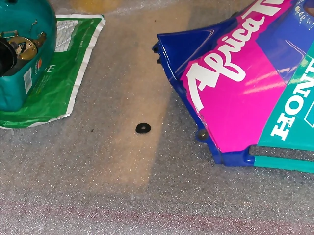 6 6