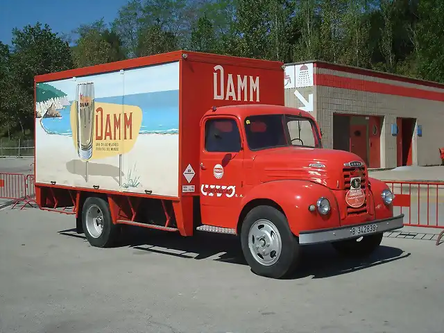 20110409-098-Expositores-Camion EBRO - Cervezas Damm (1963)