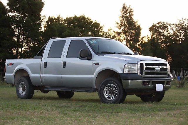 ford-f100-xlt-doble-cabina-4x4-948711-MLA20627723370_032016-F ford-f100-xlt-doble-cabina-4x4-948711-MLA20627723370_032016-F