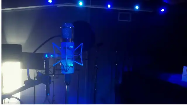 microfono azul (1)