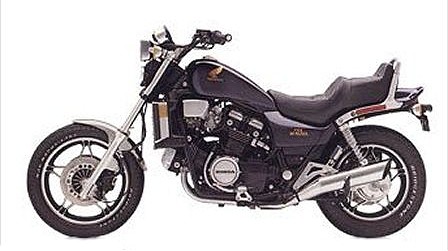 Honda VF 700C Magna 1985 1 Honda VF 700C Magna 1985 1