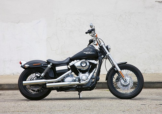 harley-davidson-fxdb-dyna-street-bob-lateral-derecho-2