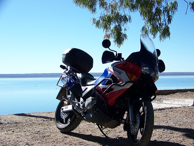 Varadero Tricolor 2006