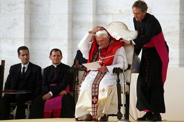 benedictoxvi044