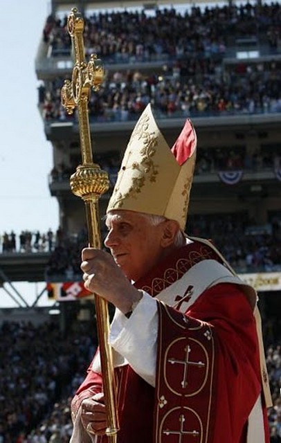 benedictoxvi048