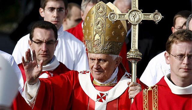 benedictoxvi049