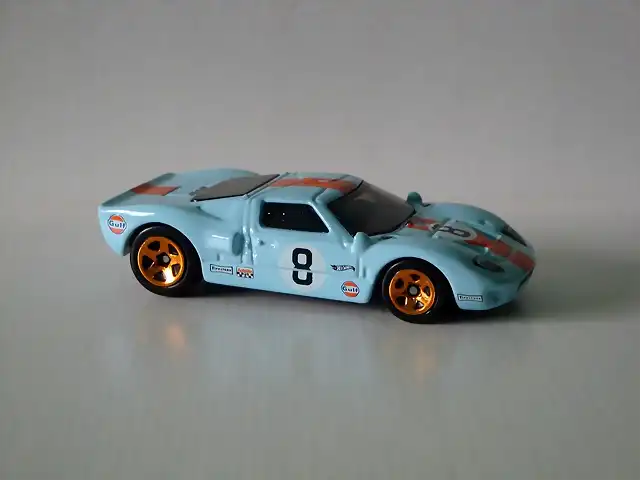 1968 Ford GT40 racer car (2) (Copiar)