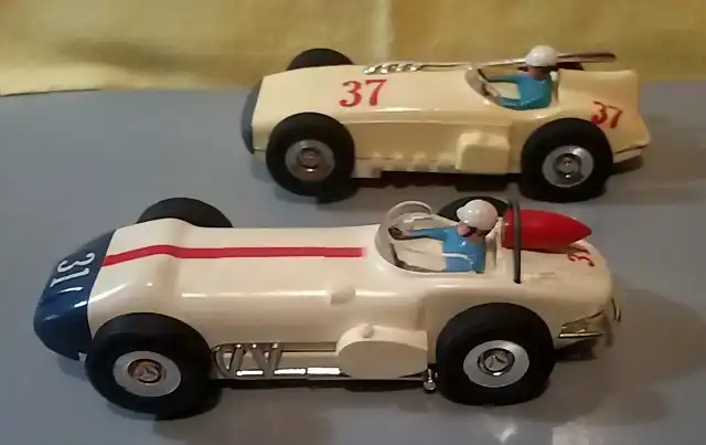 Marx Indy cars (2)