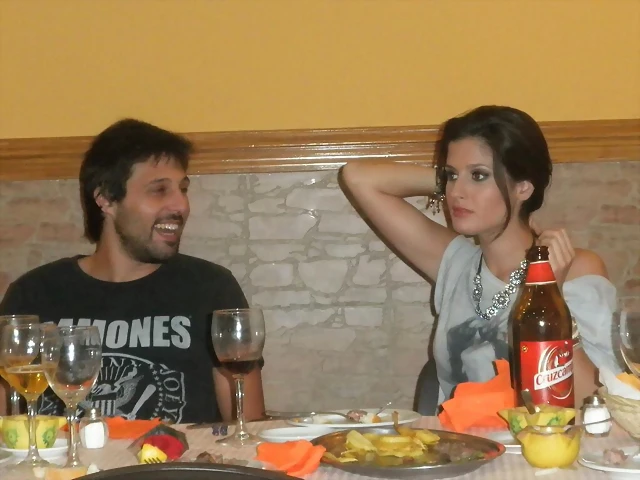Hugo y María en la cena 16 Hugo y María en la cena 16