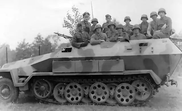 SDKFZ 251 2