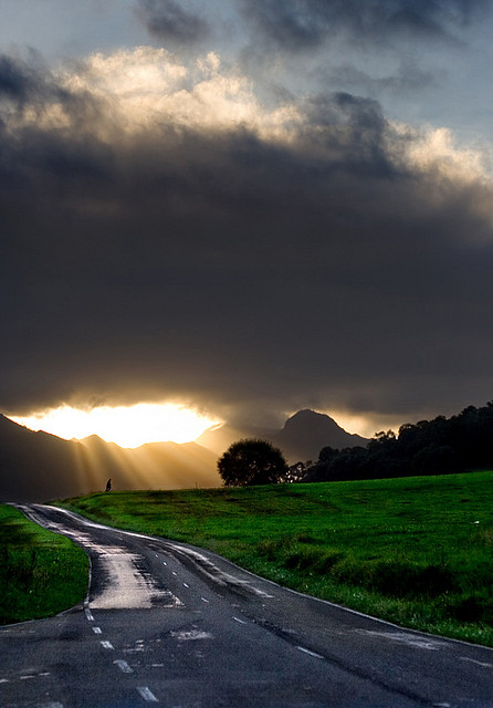 Llanes_el_camino_hacia_la_luz