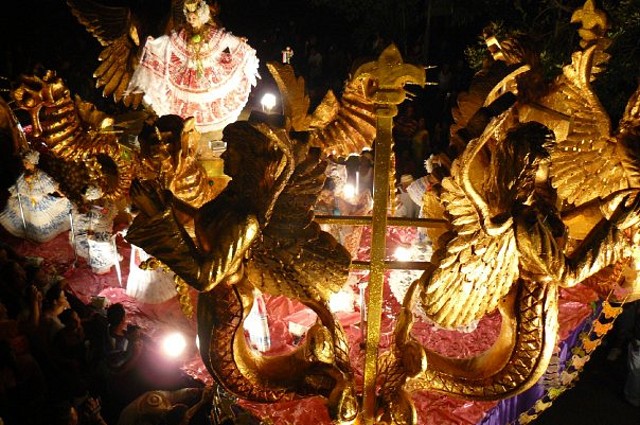 carnavales_de_panama_desfile_y_topon_14