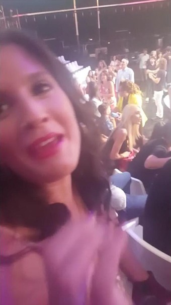 Video Ari 8