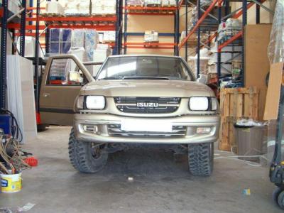 Isuzu