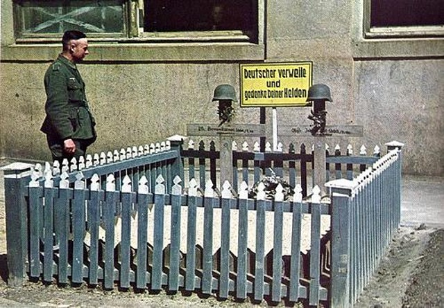 German Graves (East Prusia 1945)